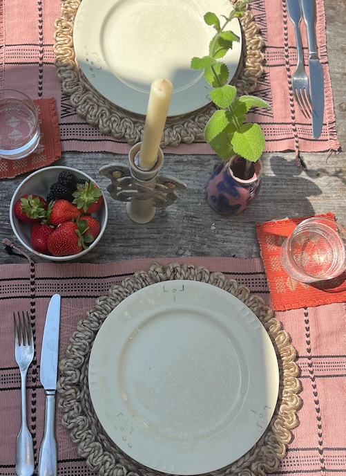 Senyu - Handwoven Table Runner - Dusty Rose