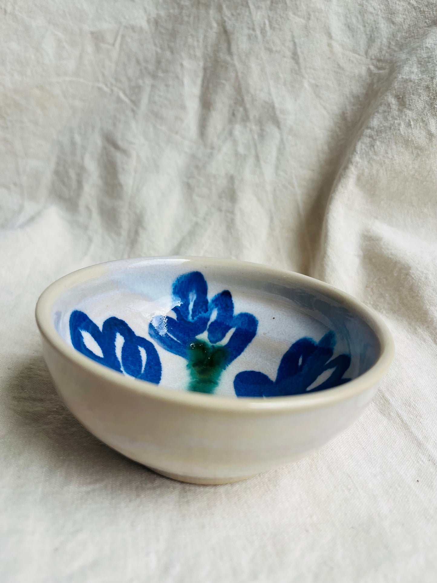 Ceramics by Kat - nibble flower bowl in pink