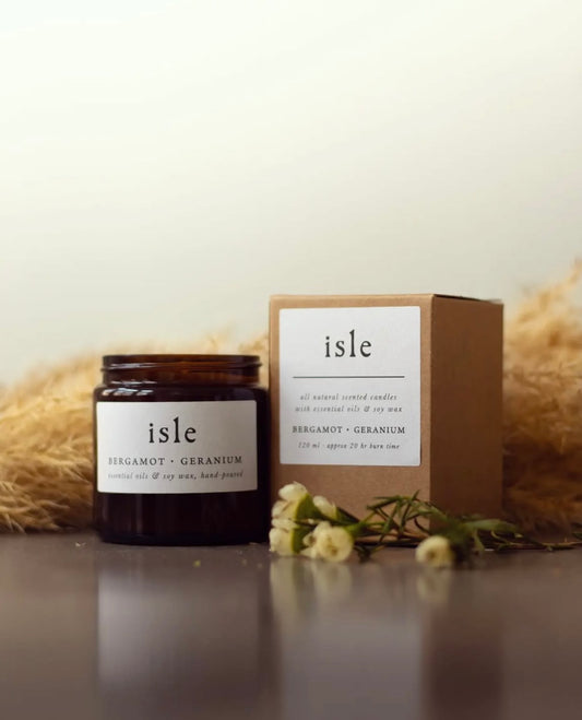 Isle Scented Candle - Geranium & Bergamot