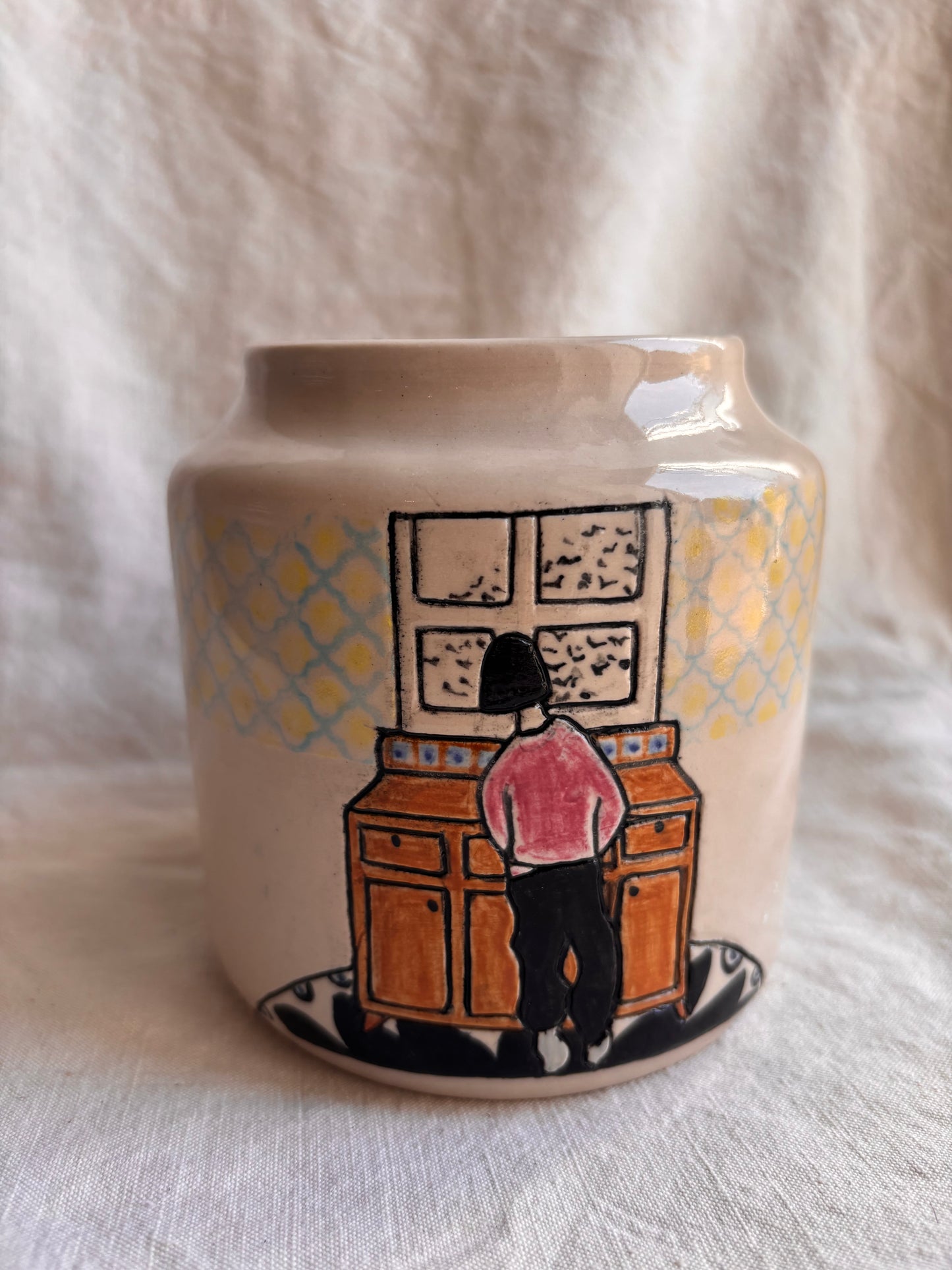 Emily Conroy Ceramics - Illustrated Pot