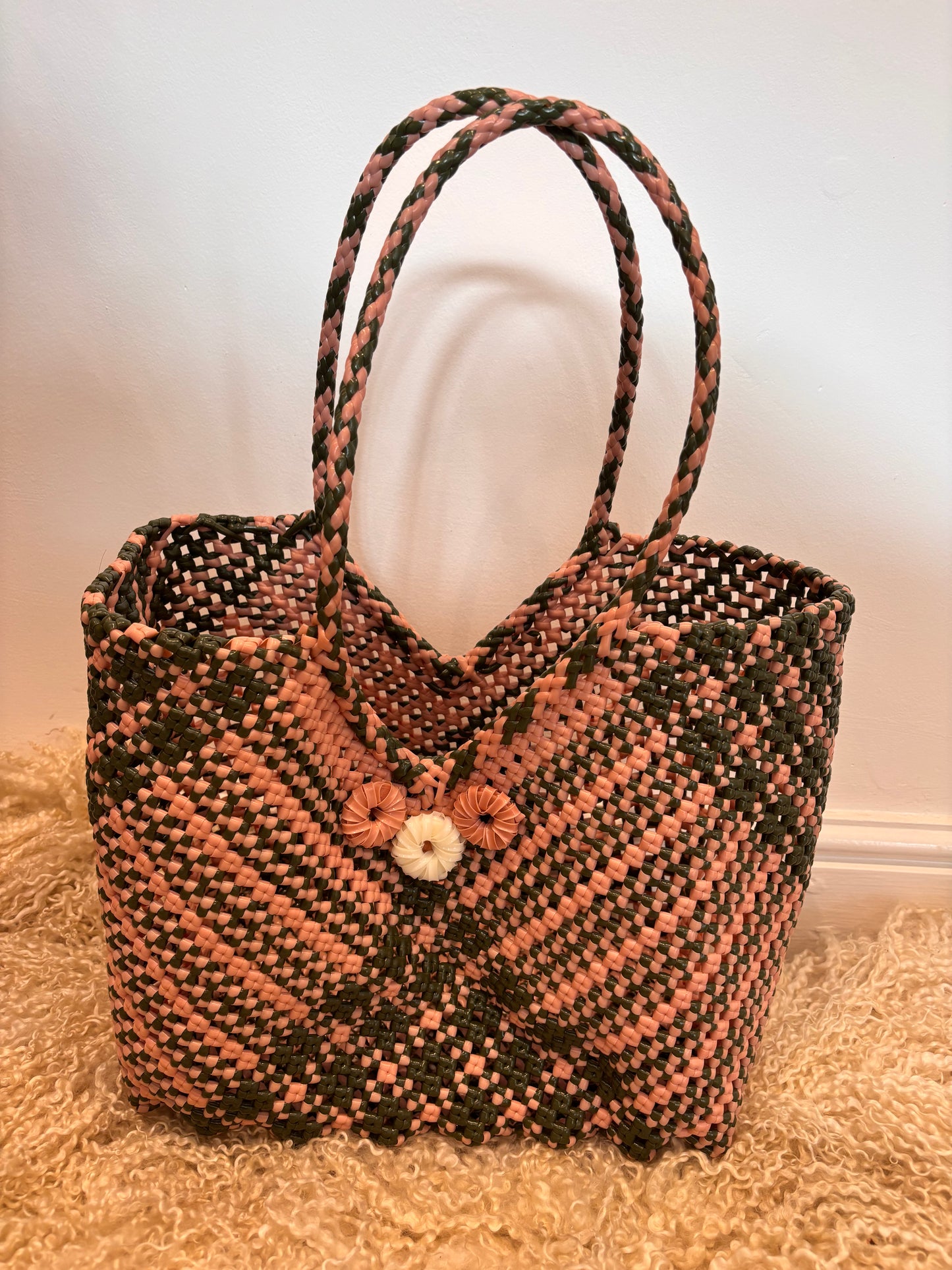 Senyu - handwoven recycled plastic shopper