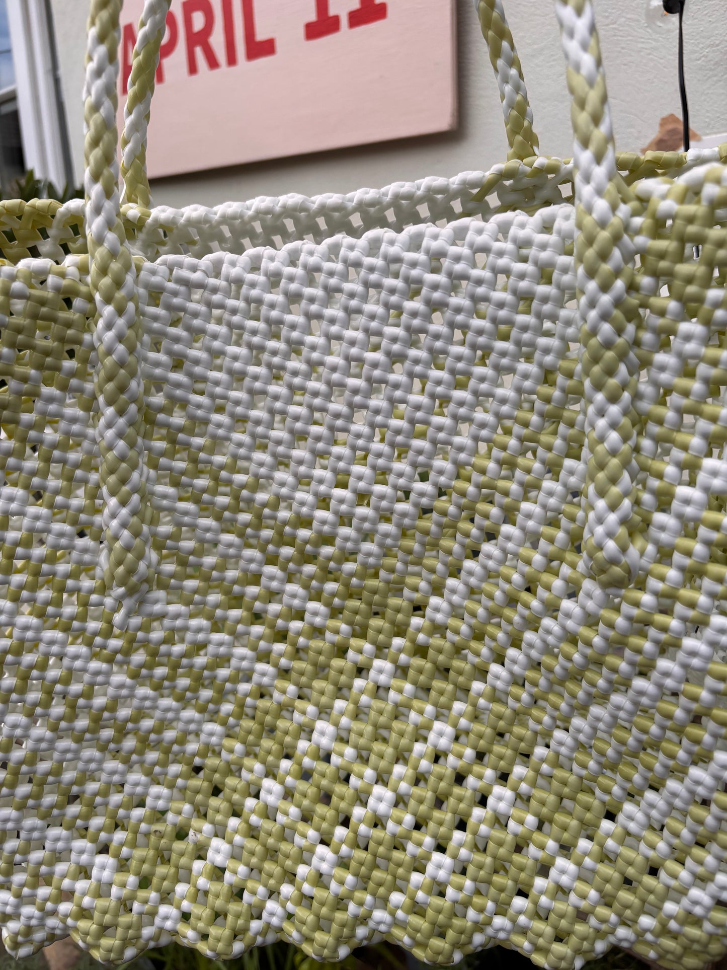 Senyu - handwoven recycled plastic shopper