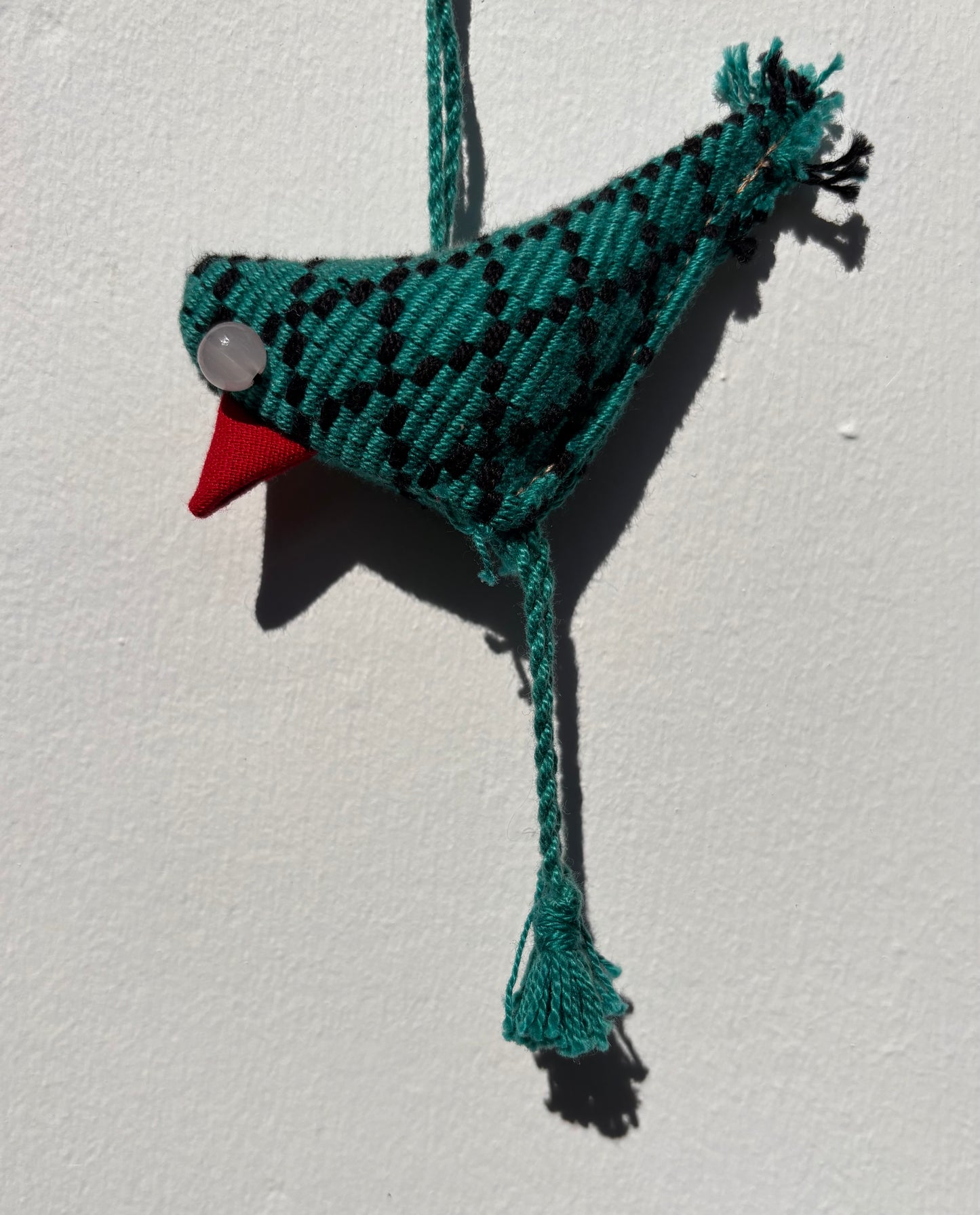 Senyu - handwoven bird decoration