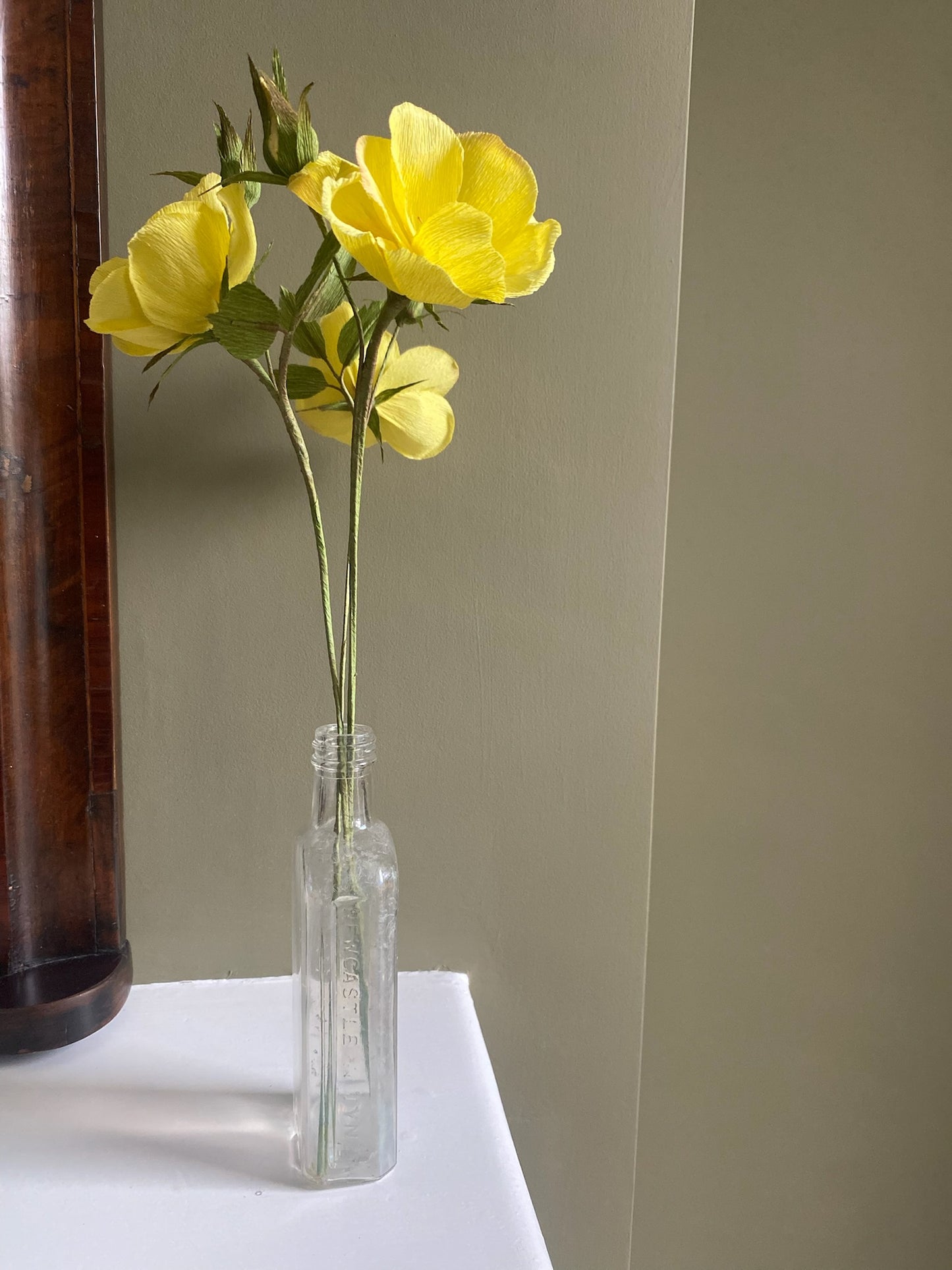 Folly & Bird - Wild rose, Paper