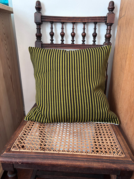 Senyu - Handwoven Cushion Cover - Green Striped