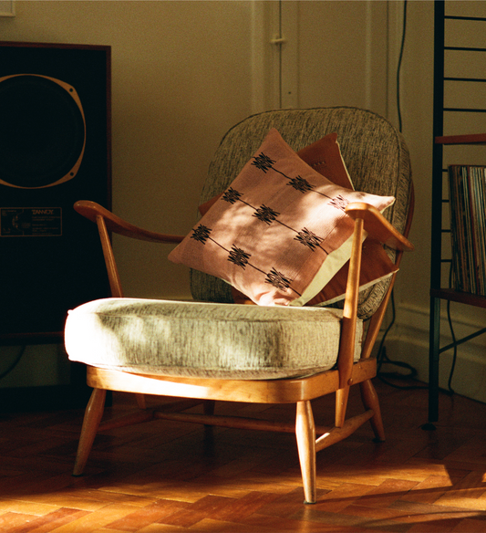 Senyu - Handwoven Cushion Cover - Dusty Rose