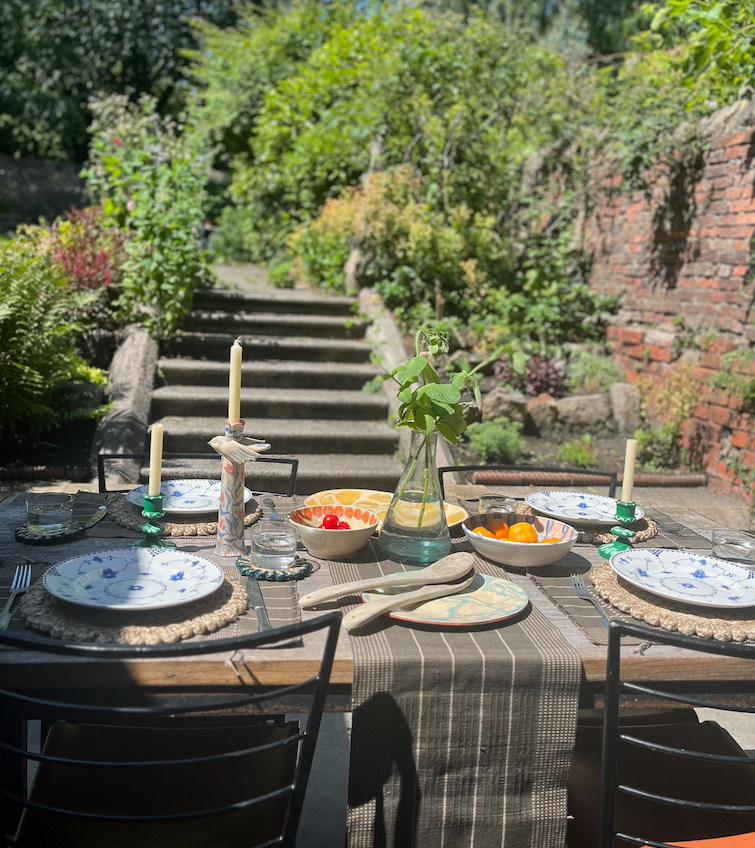 Senyu - Handwoven Table Runner - Beige & Khaki