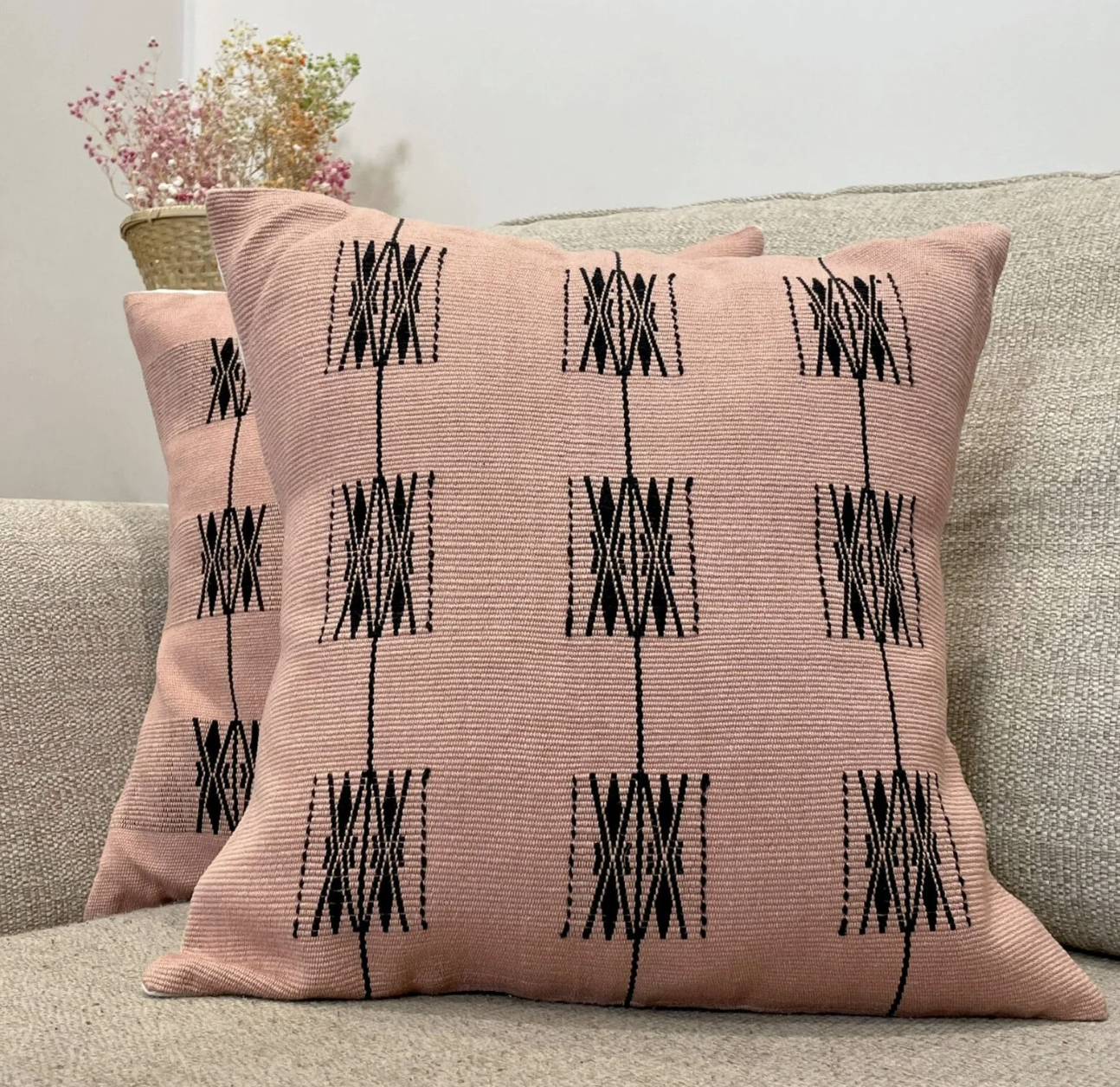 Senyu - Handwoven Cushion Cover - Dusty Rose